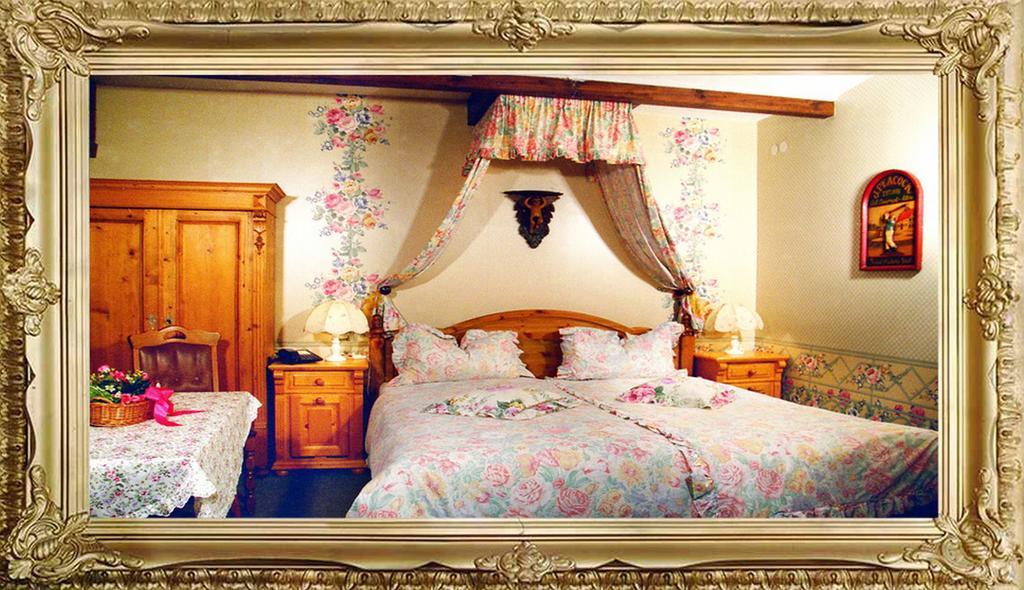 Landhaus Hotel Romantik 고타 객실 사진